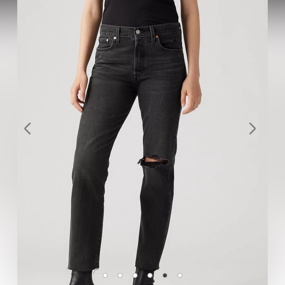 Levi's Women's Black Wedgie Straight Leg Jeans